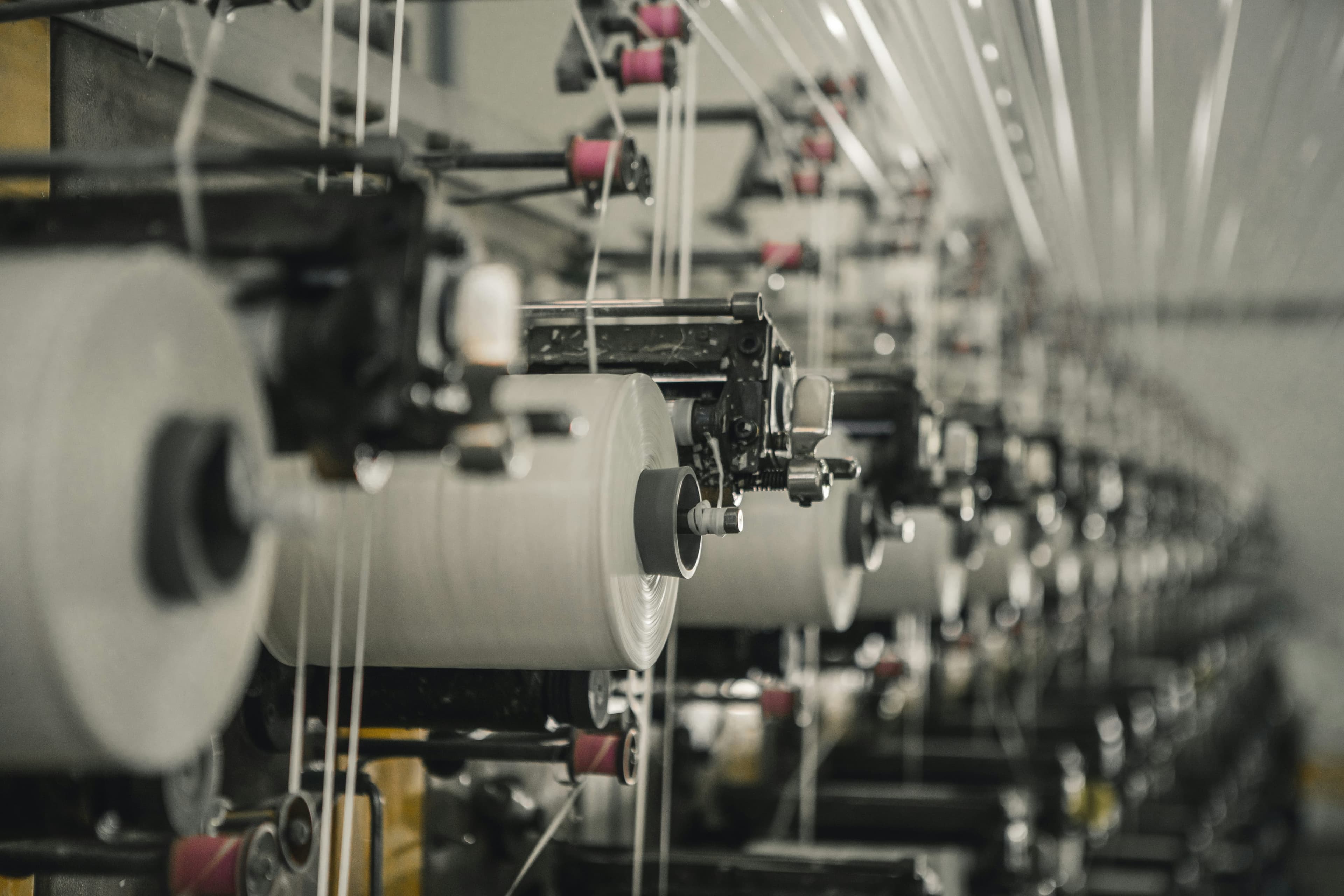 Clothing Manufacturer Red Flags for Startup Brands guide reference